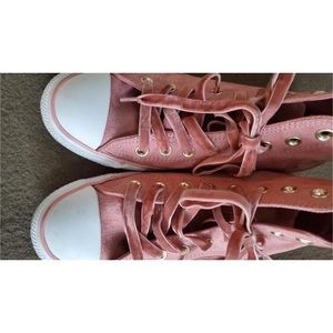 converse dainty rose gold